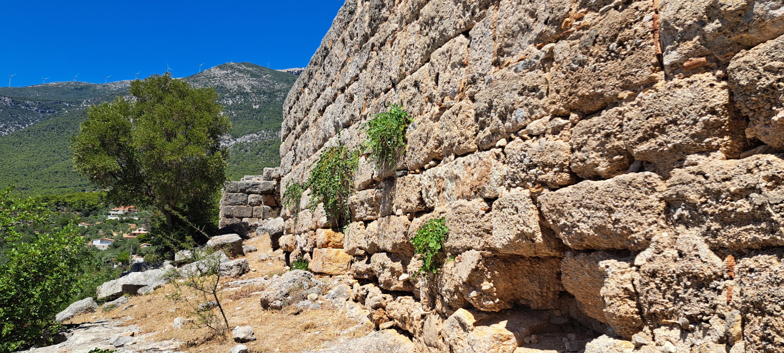 αρχαίο φρούριο των Αιγοσθένων