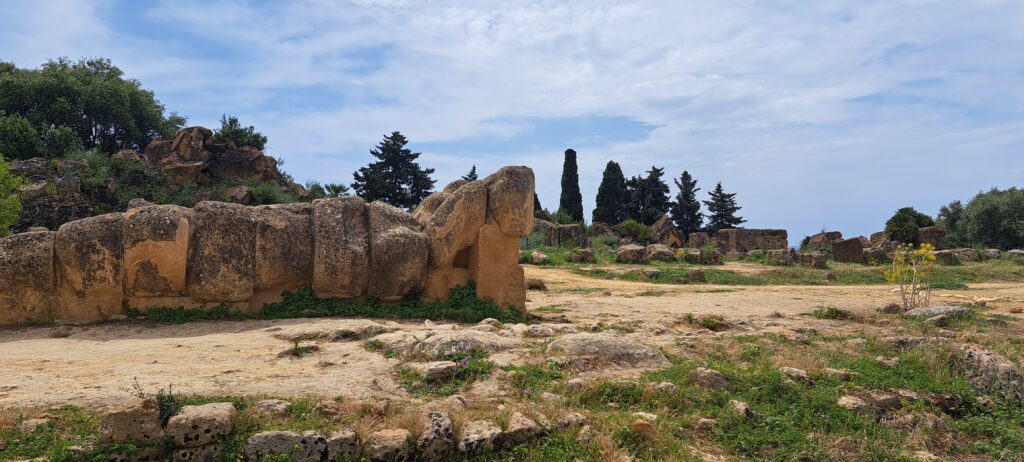 Τελαμώνες
